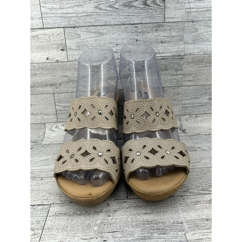 Spring Step Women Beige Leather Laser Cut Floral Wedge Slide Sandals Italy Sz 38